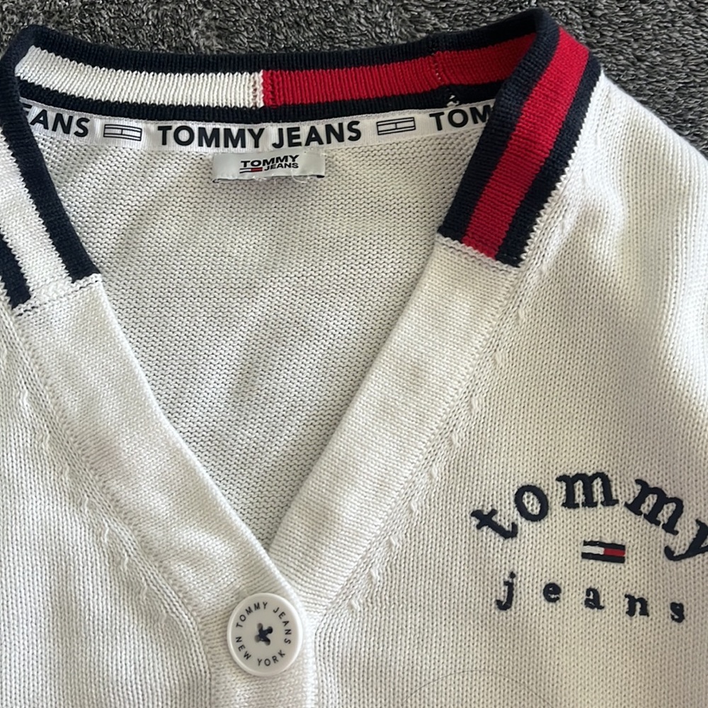 Brand new white crop top cardigan - Picture 3 of 3